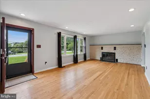 8206 Dangerfield Pl, Clinton, MD 20735 - Photo 3
