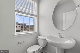 5225 Manor Park Dr, Upper Marlboro, MD 20772 - Photo 19