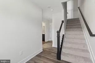 5225 Manor Park Dr, Upper Marlboro, MD 20772 - Photo 5