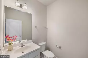 1076 Overlook Wy, Laurel, MD 20707 - Photo 17