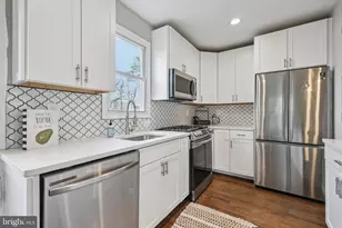 1404 Beaver Heights Ln, Capitol Heights, MD 20743 - Photo 9