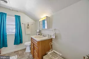 749 Audrey Ln, Oxon Hill, MD 20745 - Photo 27