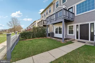 7920 Chapel Cove Dr, Laurel, MD 20707 - Photo 3