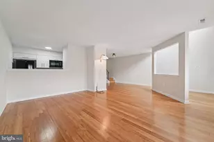 7920 Chapel Cove Dr, Laurel, MD 20707 - Photo 9