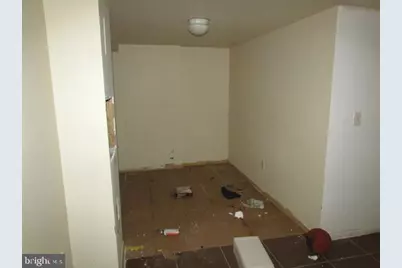 9045 Continental Place, Hyattsville, MD 20785 - Photo 19