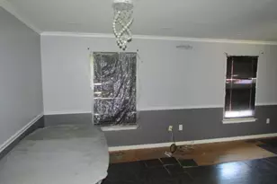 9045 Continental Pl, Hyattsville, MD 20785 - Photo 5