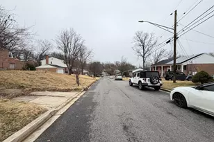 5513 Ruxton Dr, Lanham, MD 20706 - Photo 21