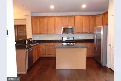 528 Victorianna Drive, Capitol Heights, MD 20743 - Photo 9