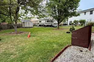 9960 Old Fort Rd, Fort Washington, MD 20744 - Photo 29