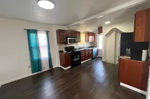 4017 72nd Ave, Hyattsville, MD 20784 - Photo 3