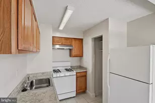 1824 Metzerott Rd, Hyattsville, MD 20783 - Photo 9