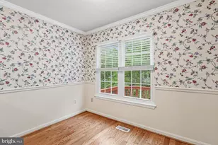 7809 Vanity Fair Dr, Greenbelt, MD 20770 - Photo 5