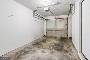 7809 Vanity Fair Dr, Greenbelt, MD 20770 - Photo 29