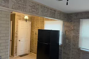 8117 Gavin St, Hyattsville, MD 20784 - Photo 25