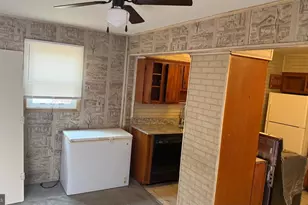 8117 Gavin St, Hyattsville, MD 20784 - Photo 19