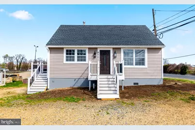 8901 Oxon Hill Road, Fort Washington, MD 20744 - Photo 1