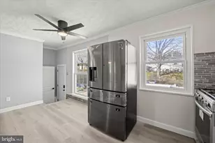 6704 Eldridge St, Hyattsville, MD 20784 - Photo 11