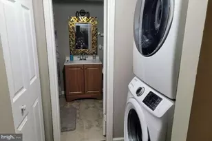 10109 Prince Pl, Upper Marlboro, MD 20774 - Photo 7