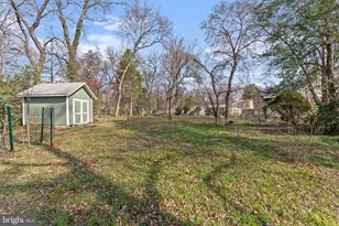 4702 Longfellow St, Riverdale, MD 20737 - Photo 51