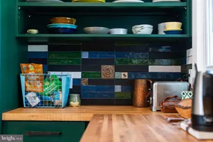 4702 Longfellow St, Riverdale, MD 20737 - Photo 25