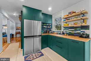 4702 Longfellow St, Riverdale, MD 20737 - Photo 15