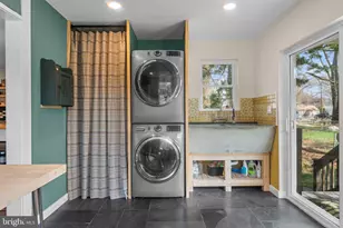 4702 Longfellow St, Riverdale, MD 20737 - Photo 29