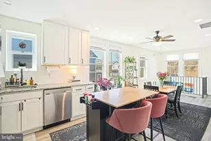 711 60th Ave, Fairmount Heights, MD 20743 - Photo 5