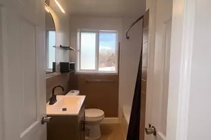 5718 Black Hawk Dr, Oxon Hill, MD 20745 - Photo 23