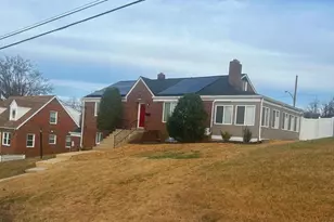 5718 Black Hawk Dr, Oxon Hill, MD 20745 - Photo 3