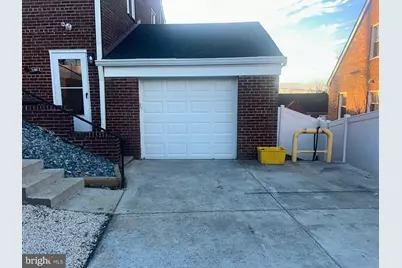 5718 Black Hawk Drive, Oxon Hill, MD 20745 - Photo 5