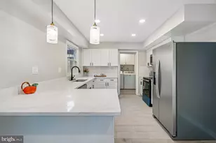 12200 Fleming Ln, Bowie, MD 20715 - Photo 29