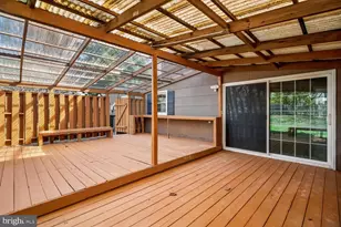 12200 Fleming Ln, Bowie, MD 20715 - Photo 11