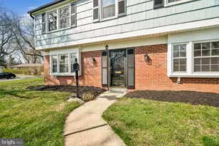 12200 Fleming Ln, Bowie, MD 20715 - Photo 3