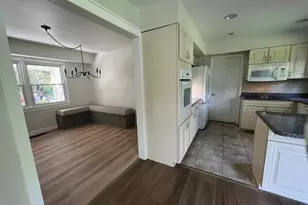 12304 Madeley Ln, Bowie, MD 20715 - Photo 11