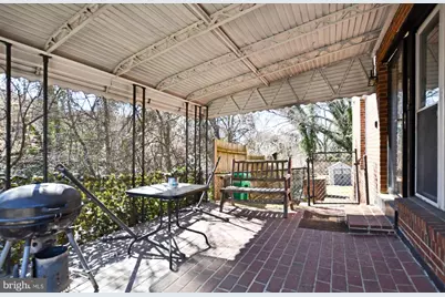 912 Irvington Street, Oxon Hill, MD 20745 - Photo 5