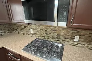 6706 Longridge Dr, Lanham, MD 20706 - Photo 5