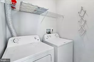 3102 Irma Ct, Suitland, MD 20746 - Photo 25