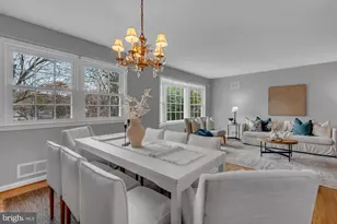 10115 Chickadee Ln, Hyattsville, MD 20783 - Photo 9