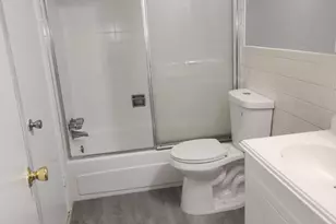 7748 Lakecrest Dr, Greenbelt, MD 20770 - Photo 17