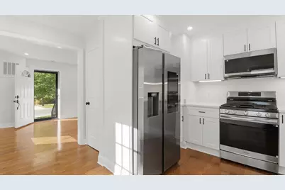 5633 Jamestown Road, Hyattsville, MD 20782 - Photo 9