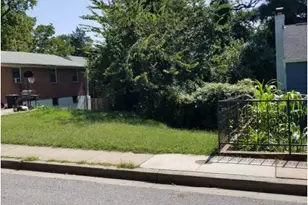 15 Akin Ave, Capitol Heights, MD 20743 - Photo 1