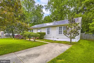 8933 Hobart St, Upper Marlboro, MD 20774 - Photo 3