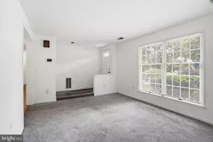 8933 Hobart St, Upper Marlboro, MD 20774 - Photo 5
