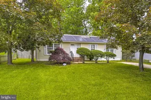8933 Hobart St, Upper Marlboro, MD 20774 - Photo 3
