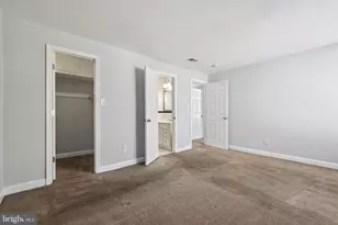 3314 Huntley Sq Dr, Temple Hills, MD 20748 - Photo 17