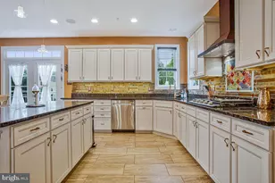 4205 Captain Perry Ct, Upper Marlboro, MD 20772 - Photo 17
