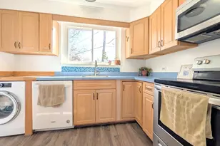 6 Hillside Rd, Greenbelt, MD 20770 - Photo 3