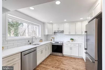 7508 Creighton Drive, College Park, MD 20740 - Photo 23