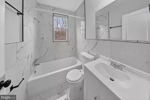 4703 Ravenswood Rd, Riverdale, MD 20737 - Photo 9