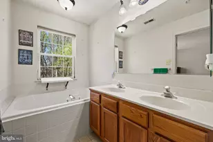 12710 Marlton Center Dr, Upper Marlboro, MD 20772 - Photo 9